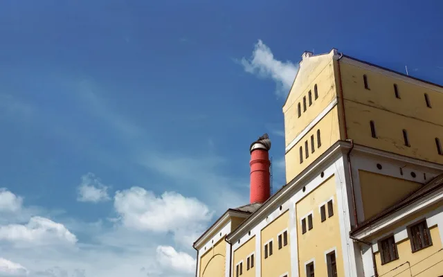 Budějovický Budvar je doma v jižních Čechách, ale slavný po je celém světě