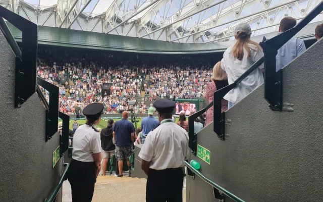 Účastníci Race to Wimbledon navštívili nejslavnější tenisový turnaj světa. Příští rok zamíří na Roland Garros