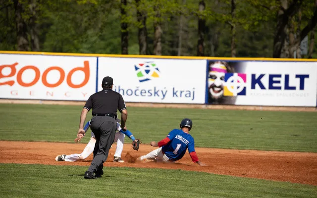 Na Hluboké pokračuje nadstavba o baseballovou Extraligu. Sokol hostí v pátek Kotlářku Praha