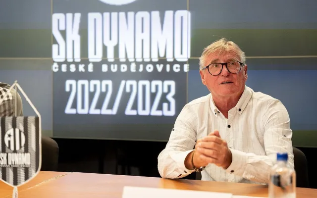 Sportovní ředitel Milan Čadek řekl, že rozpočet Dynama je 70 až 80 milionů korun.