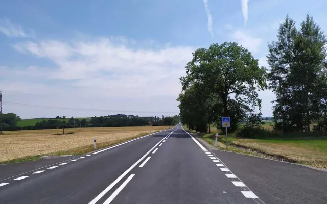 Oprava silnice mezi Lidmovicemi a Skočicemi je téměř hotová. Práce vyšly na více než 21 milionů korun