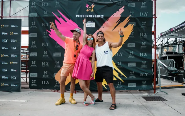 Přes tři stovky závodníků, ale i VIP hosté. Na střeše IGY Centra odstartovaly Big Summer Games
