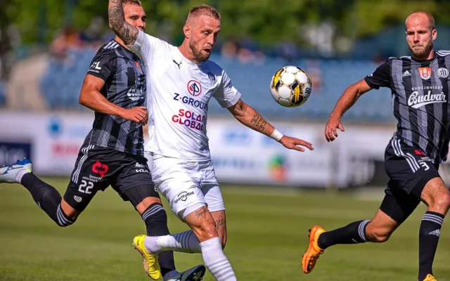Třetí zápas, čtvrtý bod. Dynamo remizovalo se Slováckem