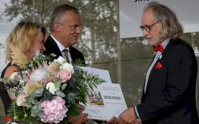 Do finále jdeme s hrdostí, řekl při předávání ocenění Vesnice roku starosta vítězné obce