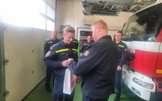 Hasič ve volnu zachránil hluchoněmého vodáka. Získal ocenění