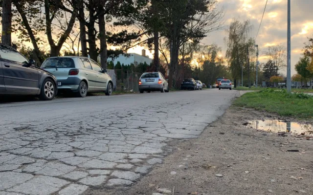 Stávající podoba silnice v Ulici Na Sádkách.