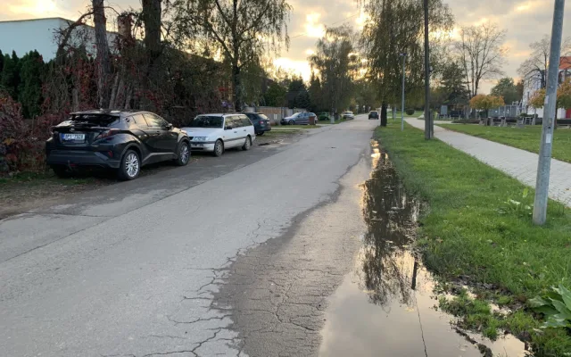 Stávající podoba silnice v Ulici Na Sádkách.
