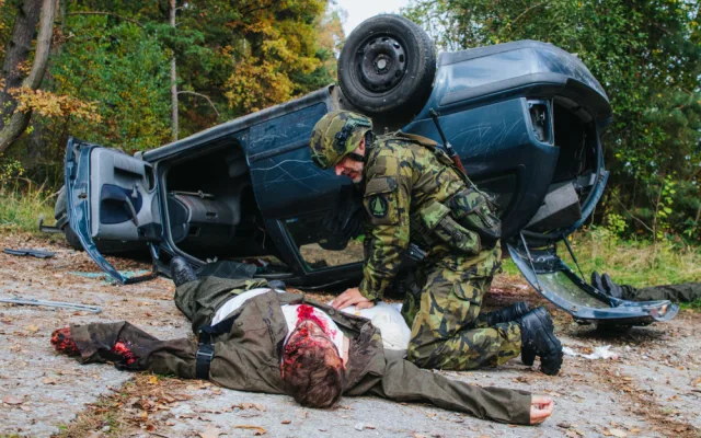 Strakoničtí vojáci nacvičovali na letišti v Bechyni obranu před vzdušnými útoky