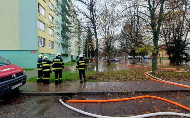 Část Budějc byla od rána bez vody. V Plzeňské prasklo potrubí