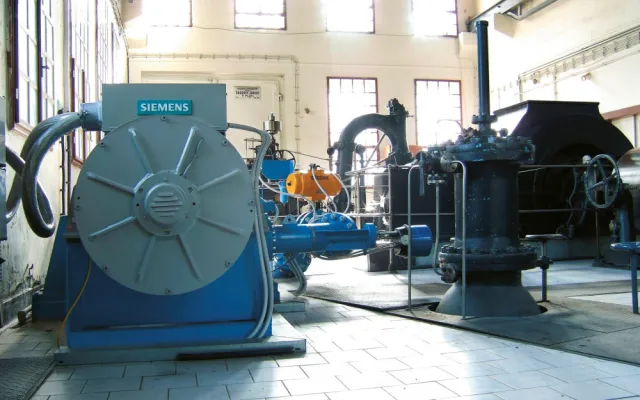 Stavbu naší nejstarší přečerpávací elektrárny pod šumavským Černým jezerem doprovázely tragické nehody