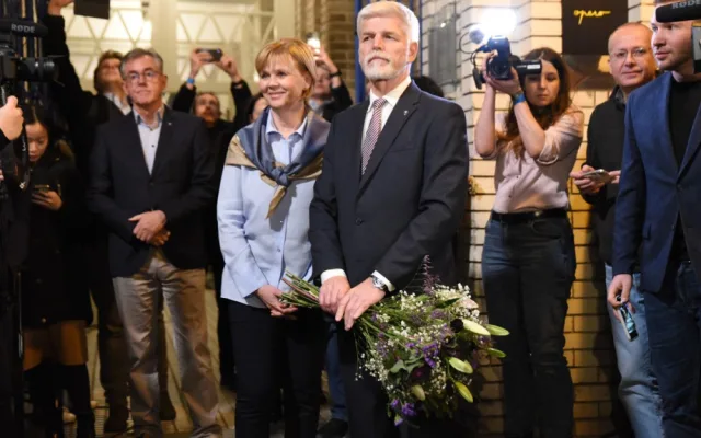 První kolo prezidentské volby vyhrál Petr Pavel, Babiše předstihl v závěru. Ten na sebe čeká kompro