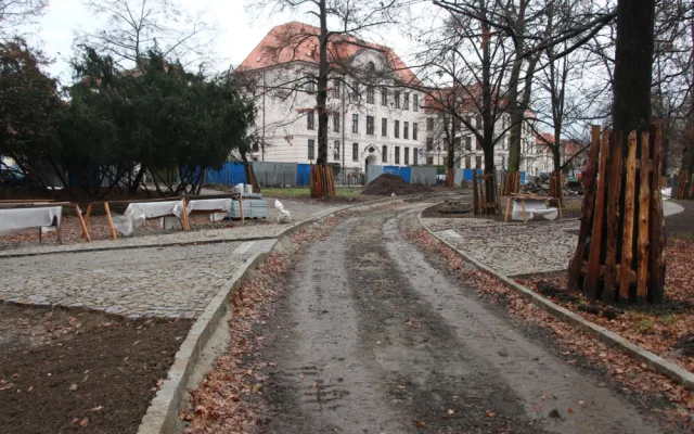Park Dukelská se otevře v květnu. Bez herních prvků