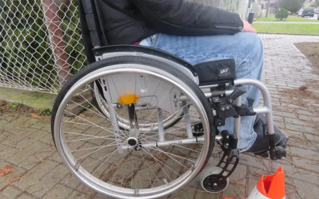 Řidiče, který srazil mladou ženu na vozíku, čeká soud