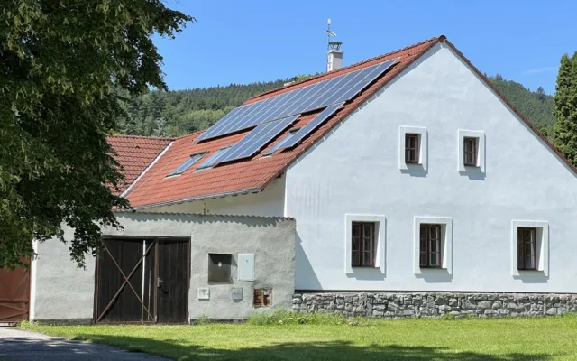Vlastní elektřina z FVE? Vyrábějte si ji už tuto sezonu
