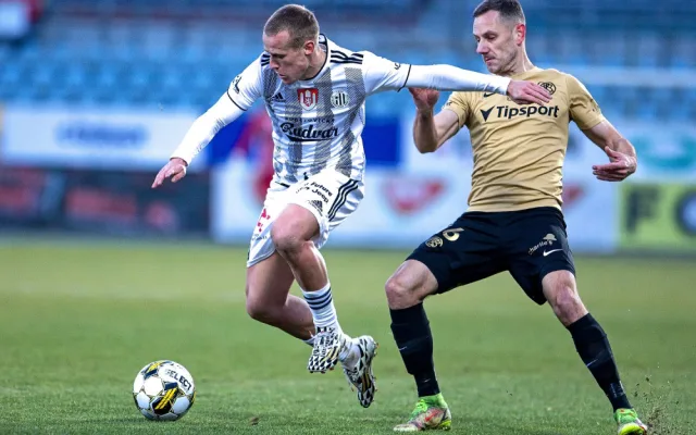 Dynamo porazilo Brno 2:1 a po 16 letech postoupilo do semifinále domácího poháru