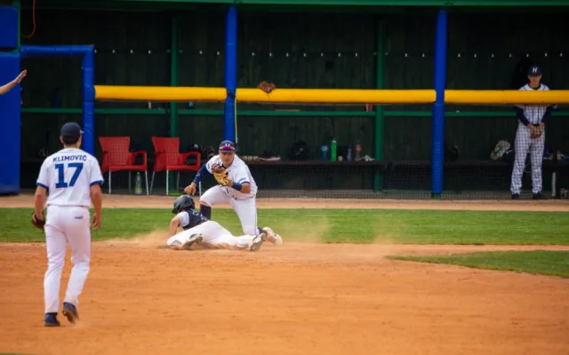 Odstartovala baseballová Extraliga. Sokol Hluboká přivezl z Ostravy cenný bod, v sérii remizoval s Arrows Ostrava