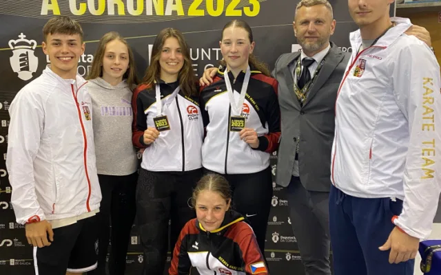 Tři medaile ze Světové ligy mládeže pro českobudějovické karatisty