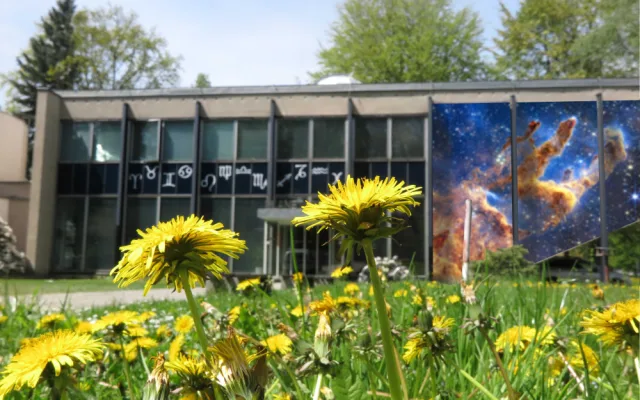 V planetáriu umí odhalit více barev vesmíru, než vidí naše oči