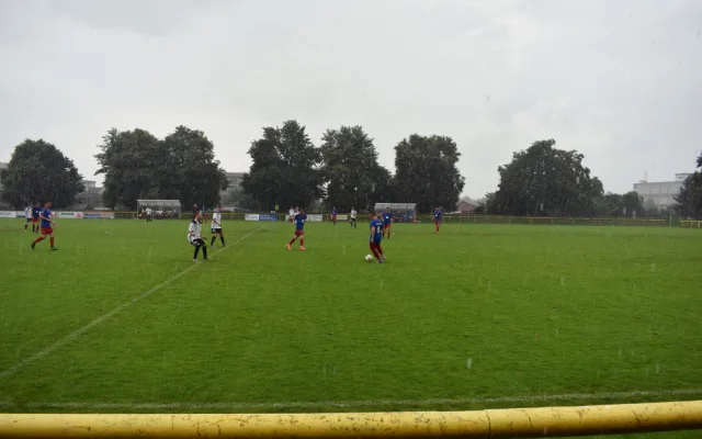 Převlékání v hostinci, stěhování i druhá liga. Lokomotiva oslavila 100. výročí