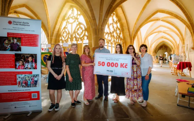 Sousedské slavnosti či Šije celé město. Kaufland podpořil komunitní projekty v Budějovicích