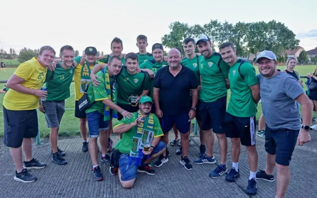 Tým fotbalistů Třebětic v Olešníku.