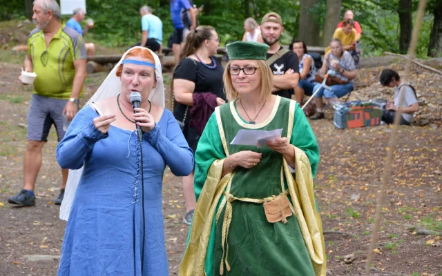 V sobotu se na Karlově Hrádku stylově rozloučí s létem