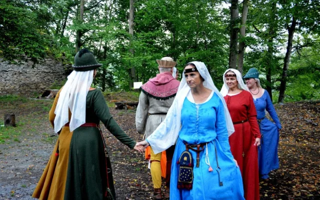 V sobotu se na Karlově Hrádku stylově rozloučí s létem
