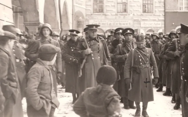 Čs. četnictvo opouští Český Krumlov, 1938.