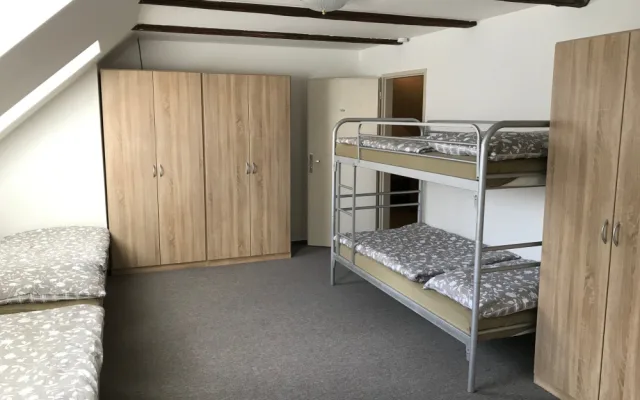 Expandující síť moderních ubytovacích zařízení BOSCHMANN pro dlouhodobé ubytování. Hlavními zákazníky jsou zejména pracovníci ve výrobě a stavebnictví