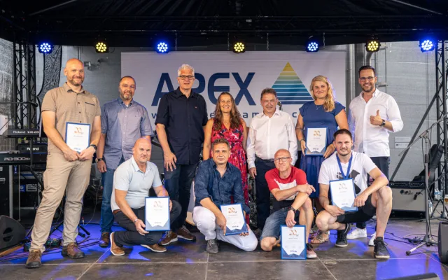 Zaměstnavatel, na kterého je spoleh. Budějovický APEX láká nové kolegy na stabilitu i benefity