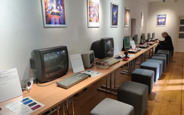 Retrogaming: Cesta Do Historie Počítačových Her a Techniky je ve Strakonicích
