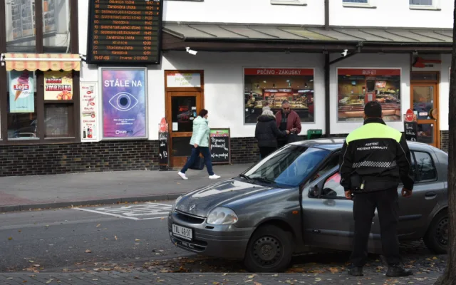 Chování skupin dětí v Táboře řeší lidé, policie i město.
