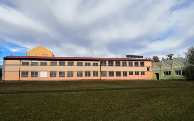 Střední odborná škola elektrotechnická je centrem odborné přípravy v Hluboké nad Vltavou