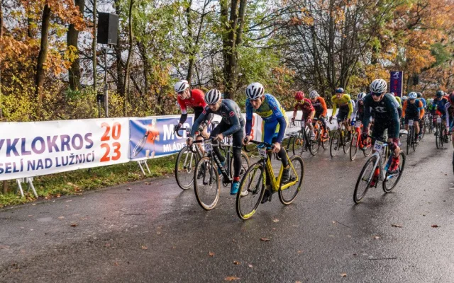 Velká cena Veselí nad Lužnicí v rámci seriálu TBC série Junior CUP. Slavili bratři Ťoupalíkové