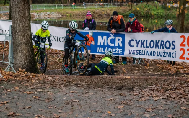 Velká cena Veselí nad Lužnicí v rámci seriálu TBC série Junior CUP. Slavili bratři Ťoupalíkové