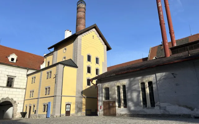 V Českém Krumlově se otevřel opravený pivovar. Návštěvníci uvidí několik expozic