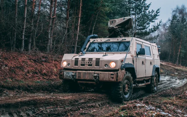 Řidiči se na vlastní kůži přesvědčili o výhodách vozidel IVECO, mezi které patří výborná manévrovatelnost a prostupnost terénem.