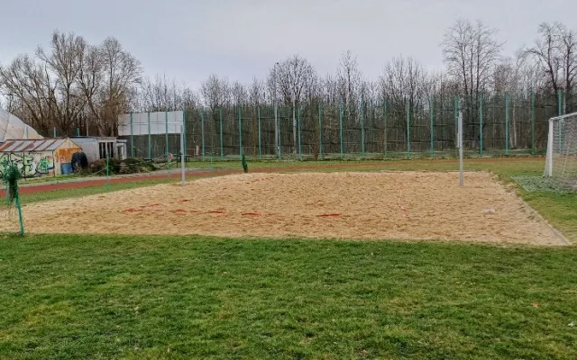 Město veřejnosti zdarma zpřístupní některá hřiště u základních škol
