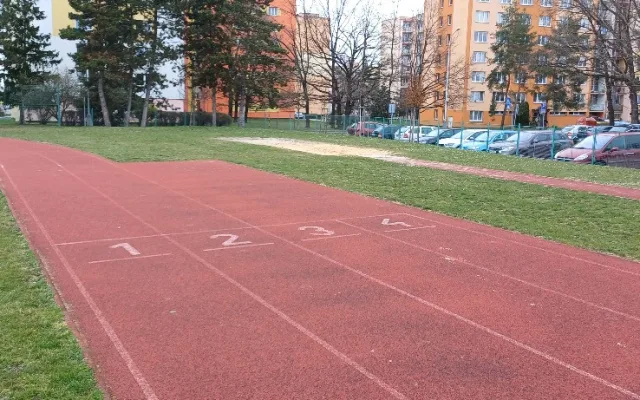 Město veřejnosti zdarma zpřístupní některá hřiště u základních škol