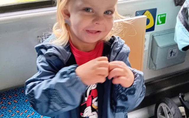 Dominik se narodil se třemi oušky a rozštěpem rtu, lékaři u něj objevili vzácné onemocnění