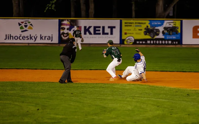 Baseballová Extraliga odstartovala a Sokol Hluboká si z prvního víkendu odnáší shodné skóre 1:1 na zápasy proti Eagles Praha. O víkendu nastoupí proti úřadujícím mistrům z Brna.