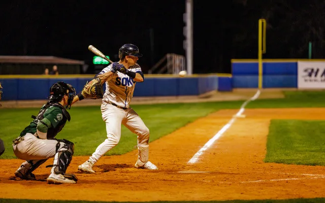 Baseballová Extraliga odstartovala a Sokol Hluboká si z prvního víkendu odnáší shodné skóre 1:1 na zápasy proti Eagles Praha. O víkendu nastoupí proti úřadujícím mistrům z Brna.