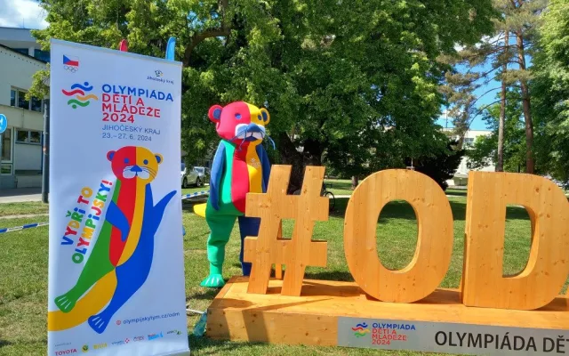 Maskotem jihočeské Olympiády dětí a mládeže je vydra.