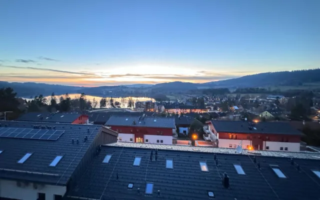 Lipno láká na aktivní dovolenou v apartmánech s vlastní flotilou plachetnic