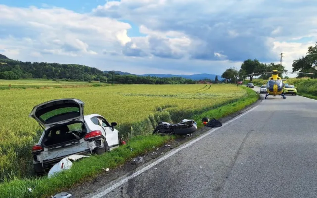 Při nehodě na Strakonicku zahynuli dnes odpoledne dva motorkáři