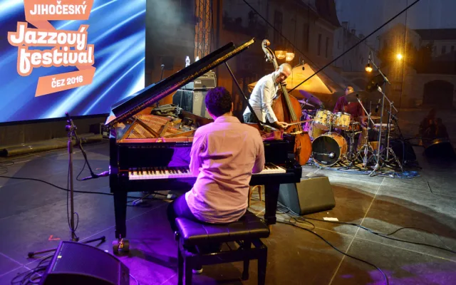 Červenec zakončí v Budějcích jazzový festival. Láká na legendárního Freda Wesleyho