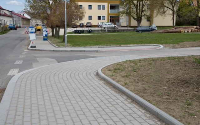 Chodníky Hospříz