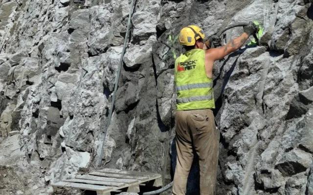 Práce na skále u Tábora omezí dopravu na silnici I/19 do půlky prosince