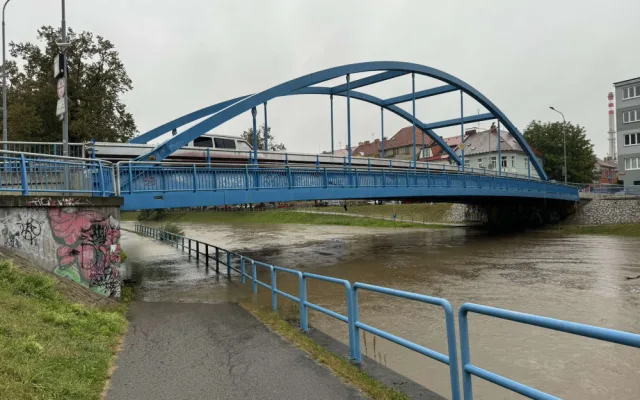 Předpověď se naplnila a říční hladiny stoupají. Třetí povodňový stupeň už přesáhla Malše, Černá, Otava i Blanice