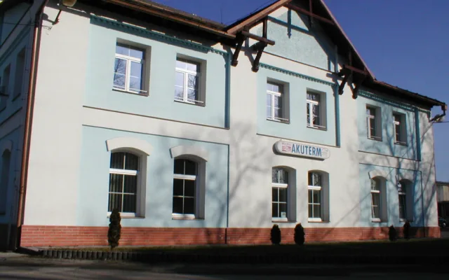 Již 30 let se v Českých Budějovicích vyrábějí izolační skla do vašich oken